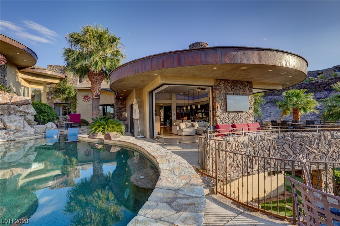 1608 Liege Drive