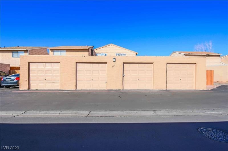 5127 Greene Lane