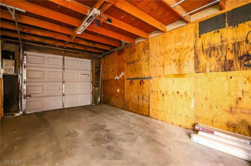 5127 Greene Lane