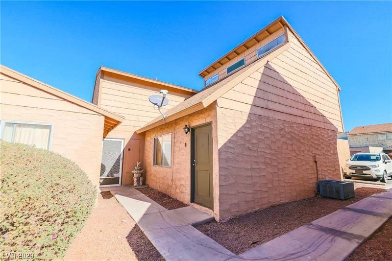 5127 Greene Lane