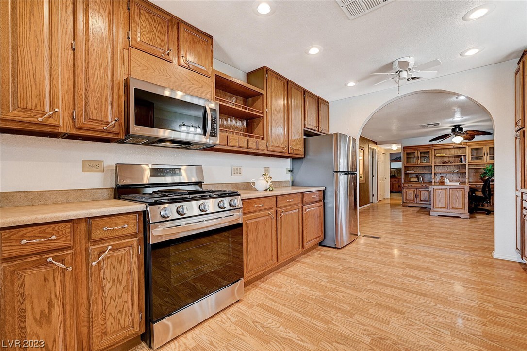 276 Navajo Drive