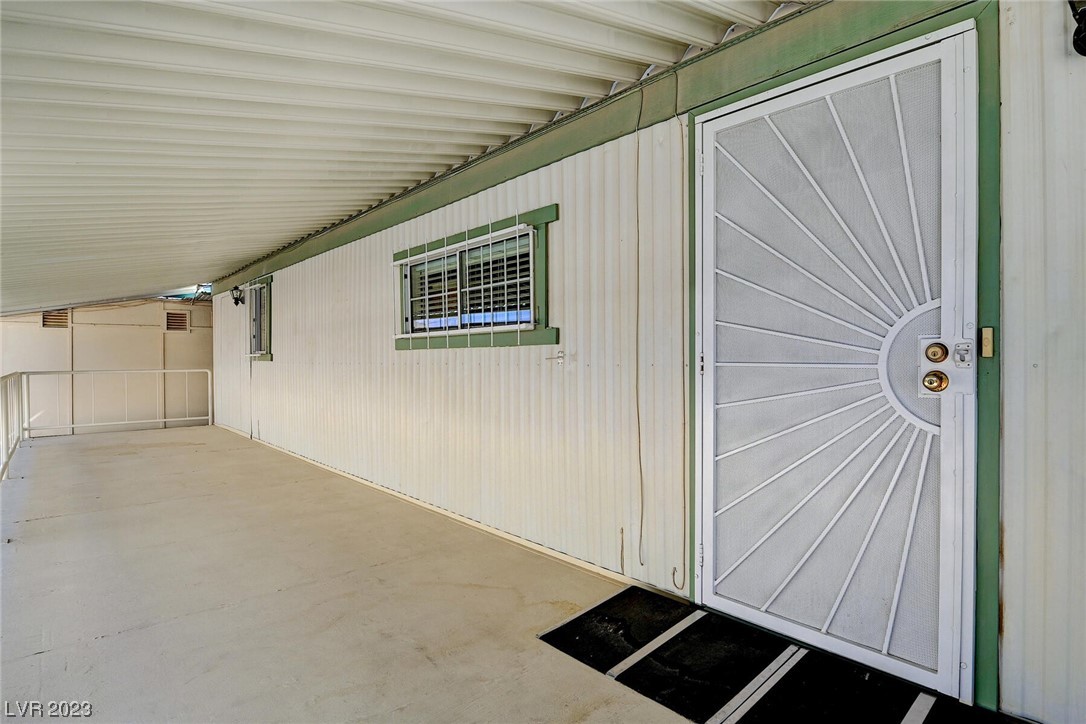 276 Navajo Drive