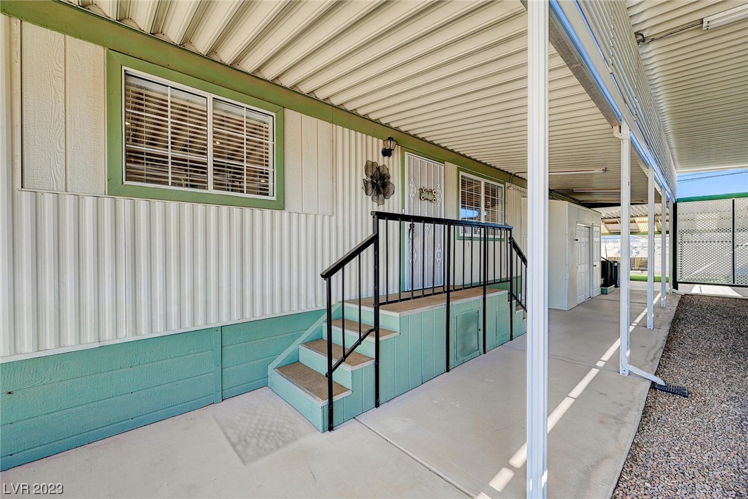 276 Navajo Drive