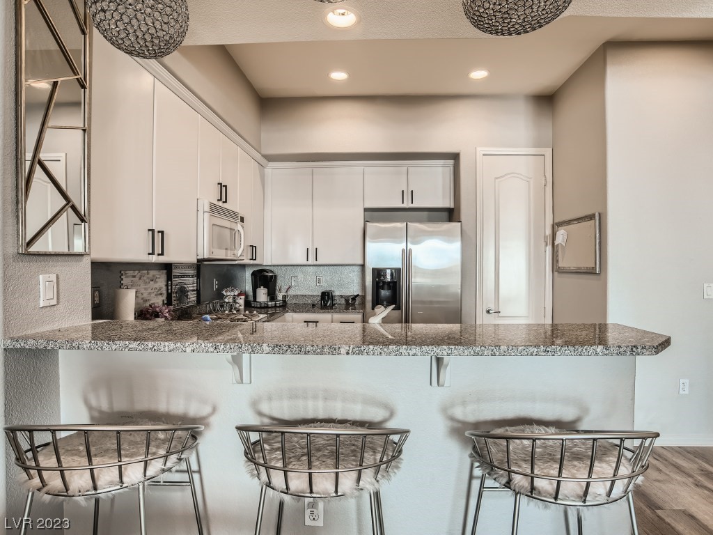 38 East Serene Avenue 218