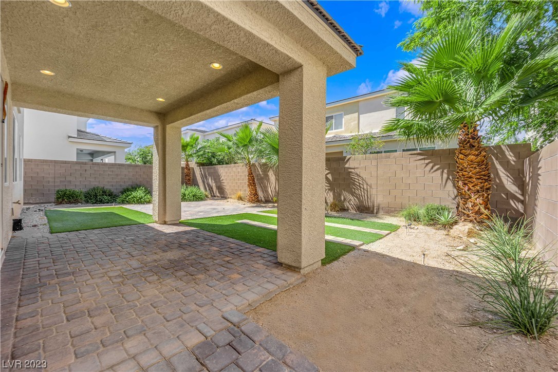 8257 Aster Meadow Way