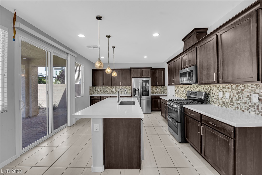 8257 Aster Meadow Way