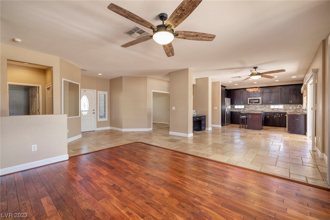 3007 Stratmoor Hills Avenue