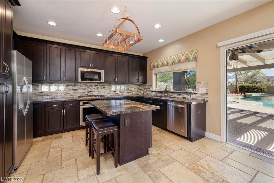 3007 Stratmoor Hills Avenue