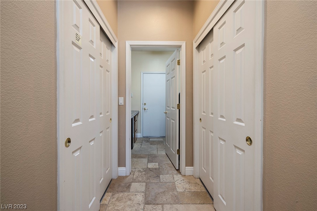 3007 Stratmoor Hills Avenue