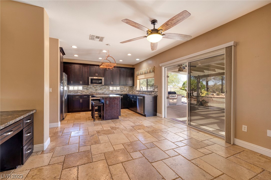 3007 Stratmoor Hills Avenue