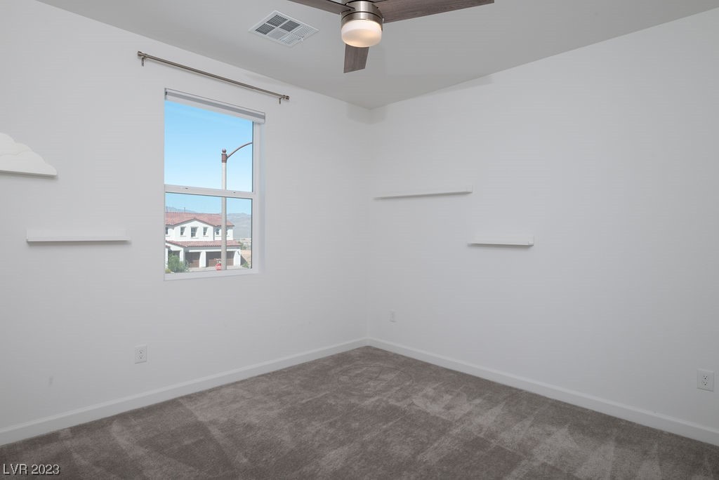 10118 Bismarck Palms Avenue