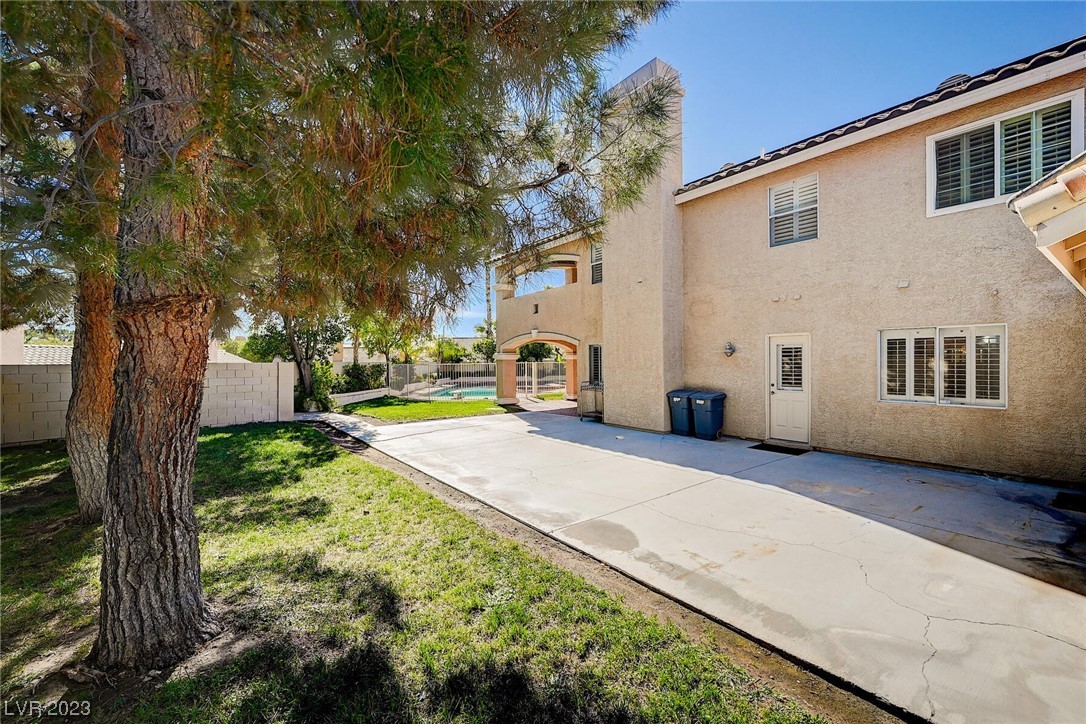 7817 Magnolia Glen Avenue