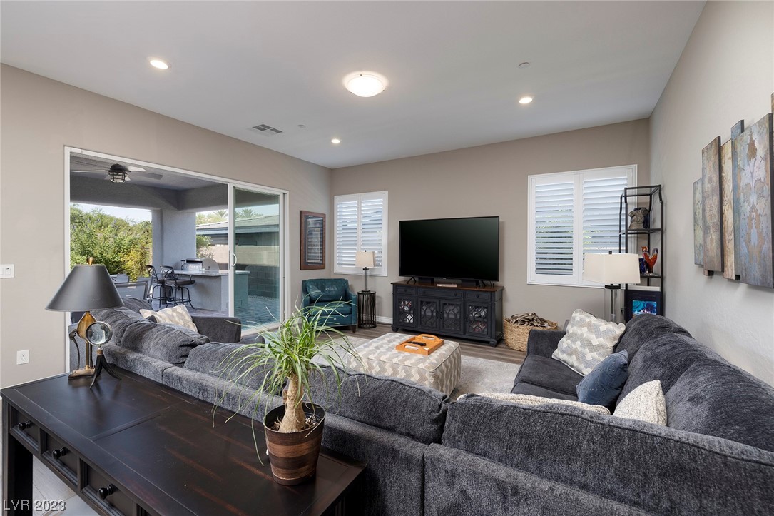 16 Reflection Cove Drive
