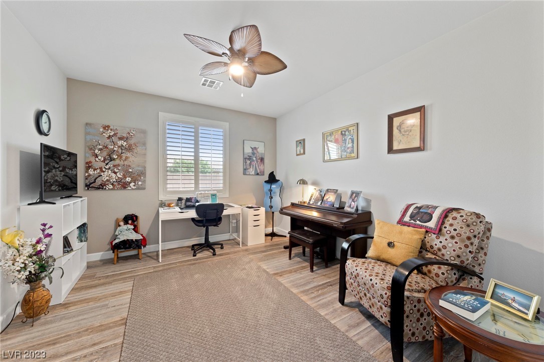 6098 Golden Arowana Way