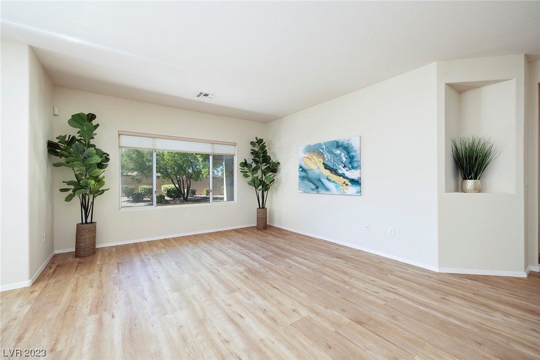 1569 Bonner Springs Drive