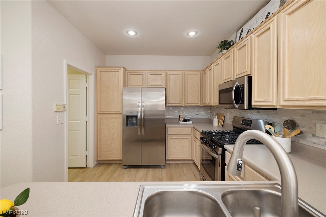 1569 Bonner Springs Drive