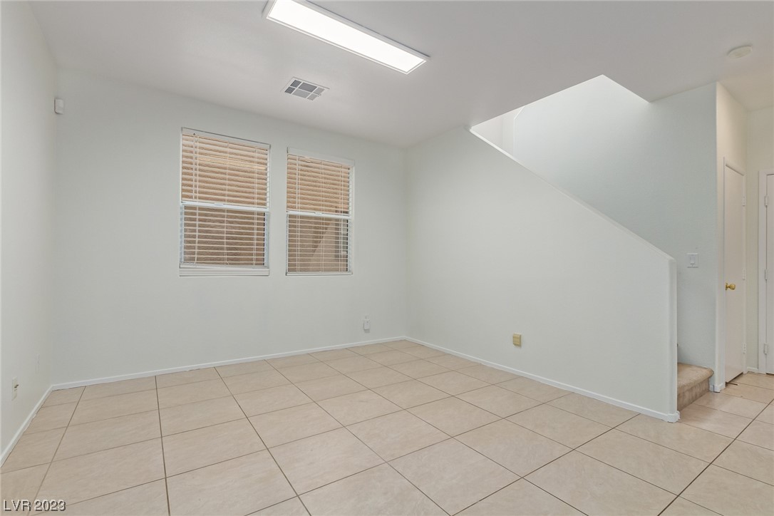 901 Lord Crewe Street