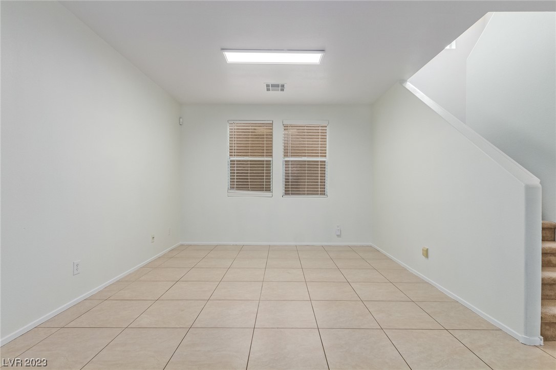 901 Lord Crewe Street