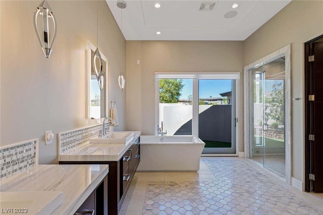 7 Boulder Rock Circle
