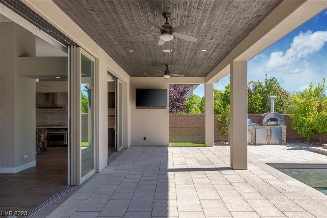 7 Boulder Rock Circle