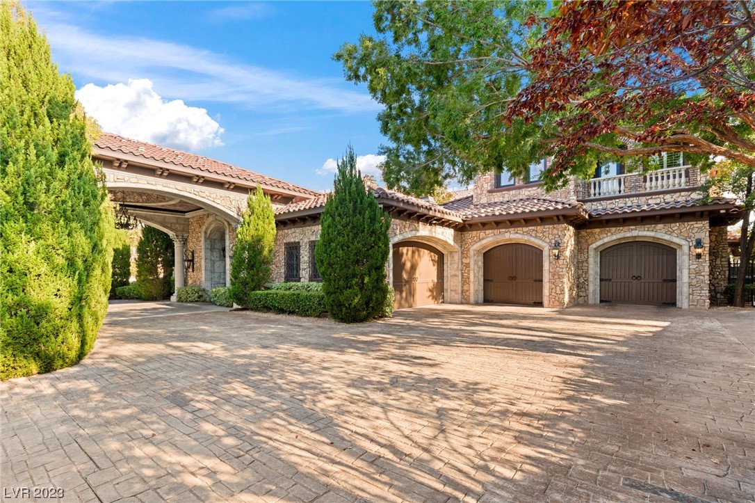 9701 Orient Express Court