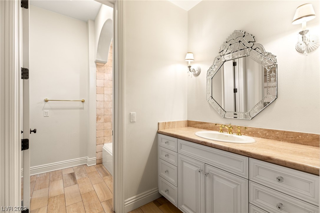 9701 Orient Express Court