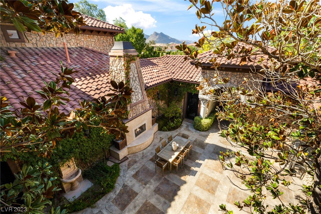 9701 Orient Express Court