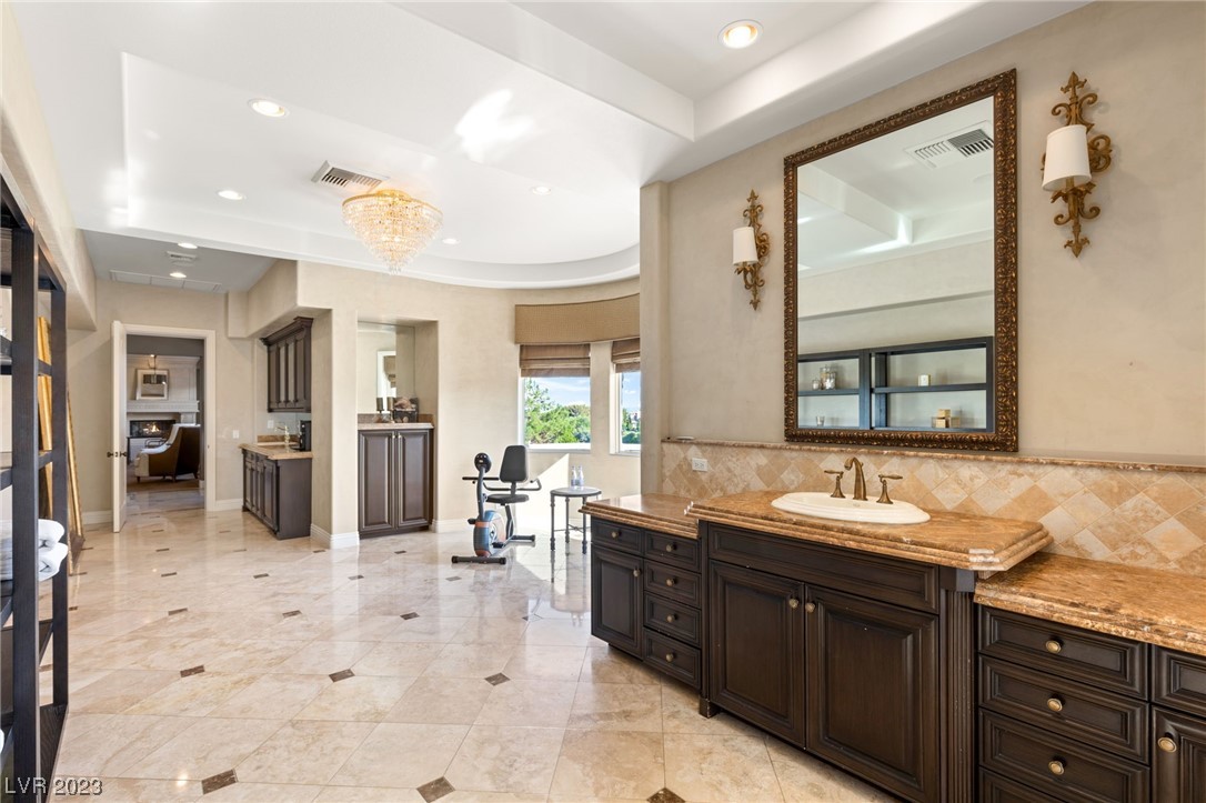 9701 Orient Express Court