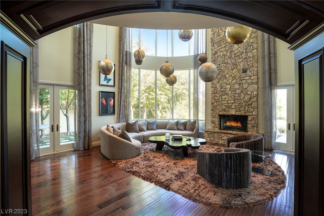 9701 Orient Express Court
