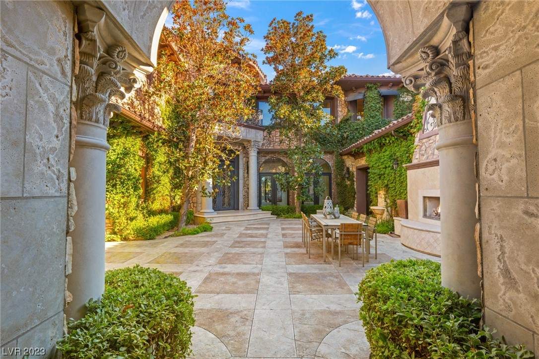 9701 Orient Express Court