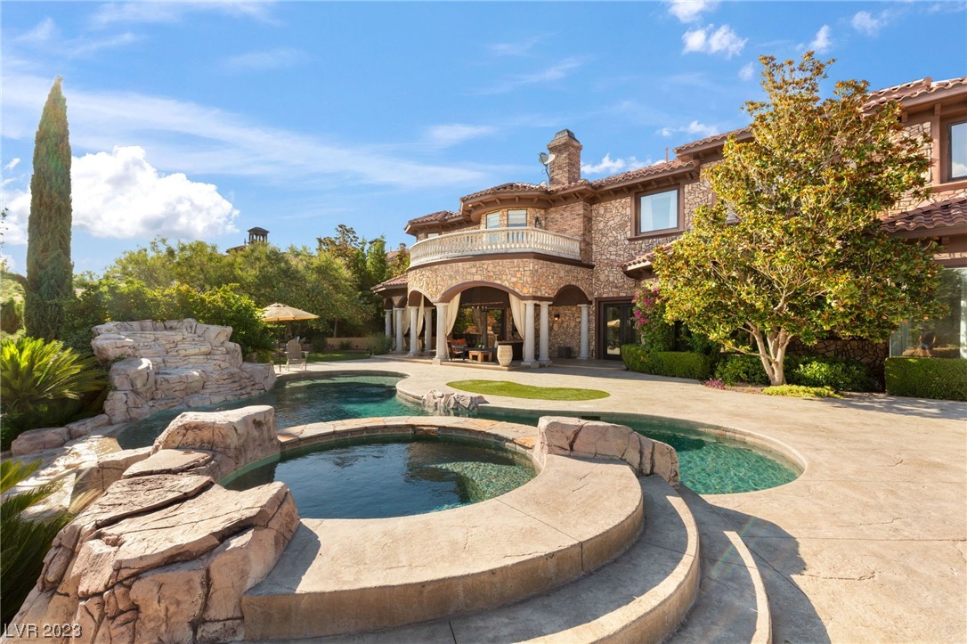 9701 Orient Express Court
