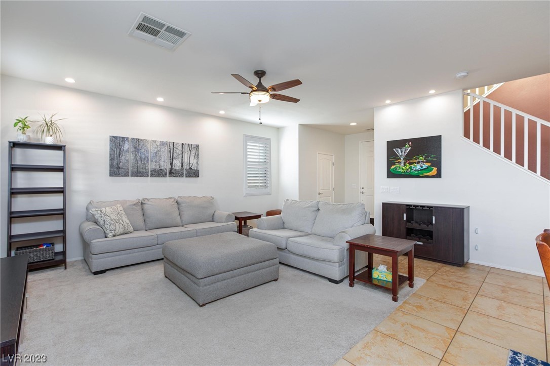 7012 Delta Falls Street