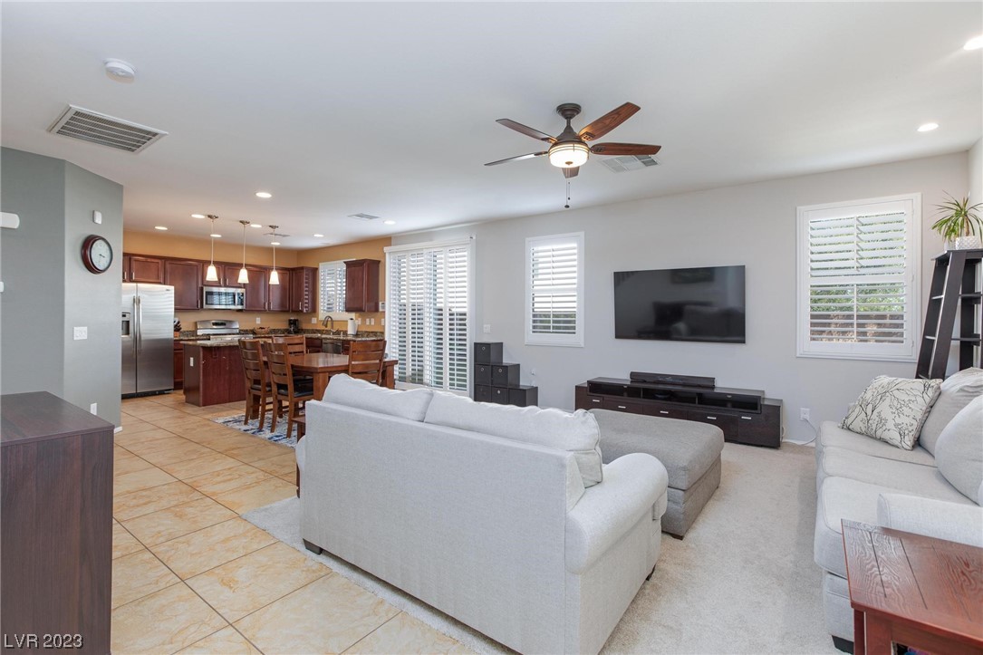 7012 Delta Falls Street