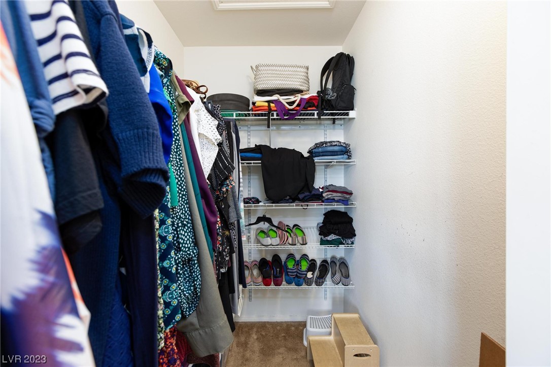 7012 Delta Falls Street