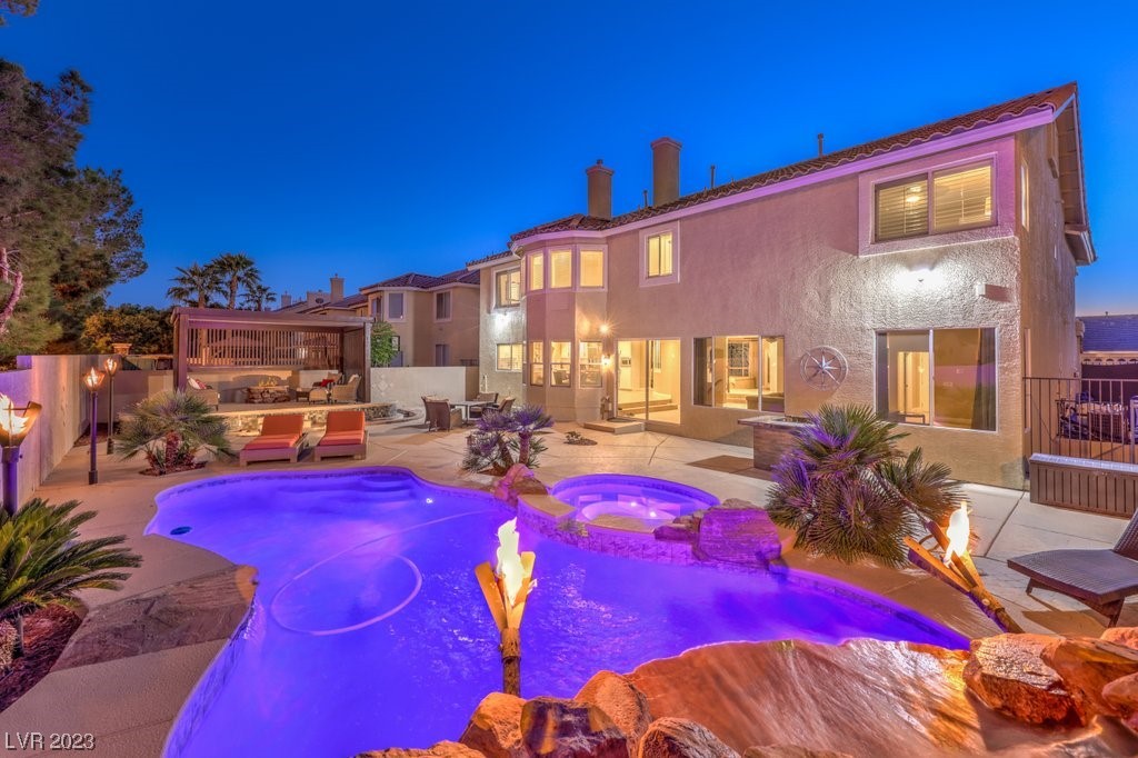 11072 Pentland Downs Street