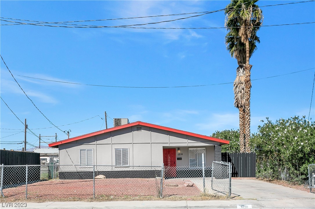 1216 Williams Avenue