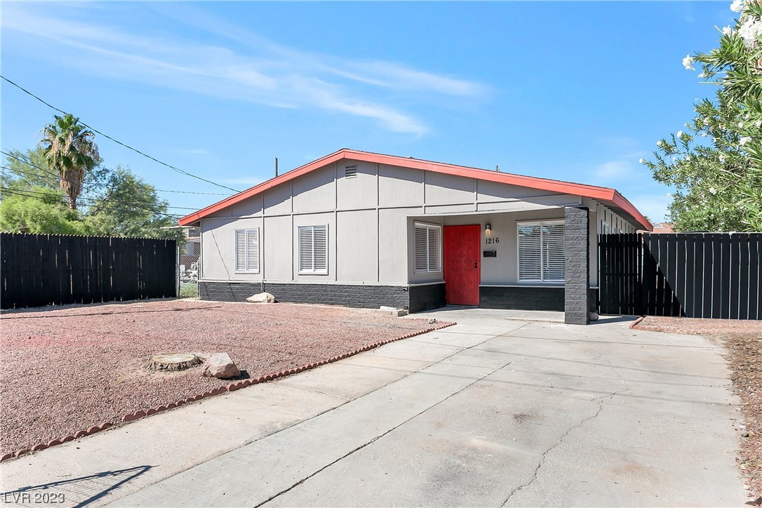 1216 Williams Avenue