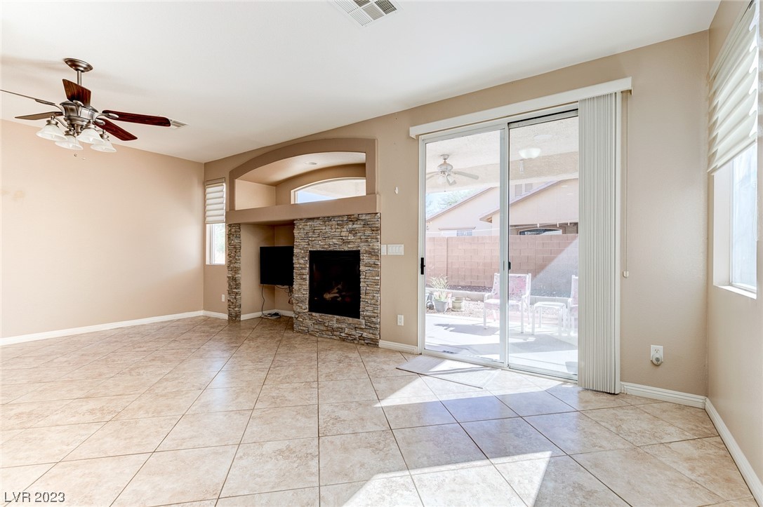 7929 Limestone Arch Avenue