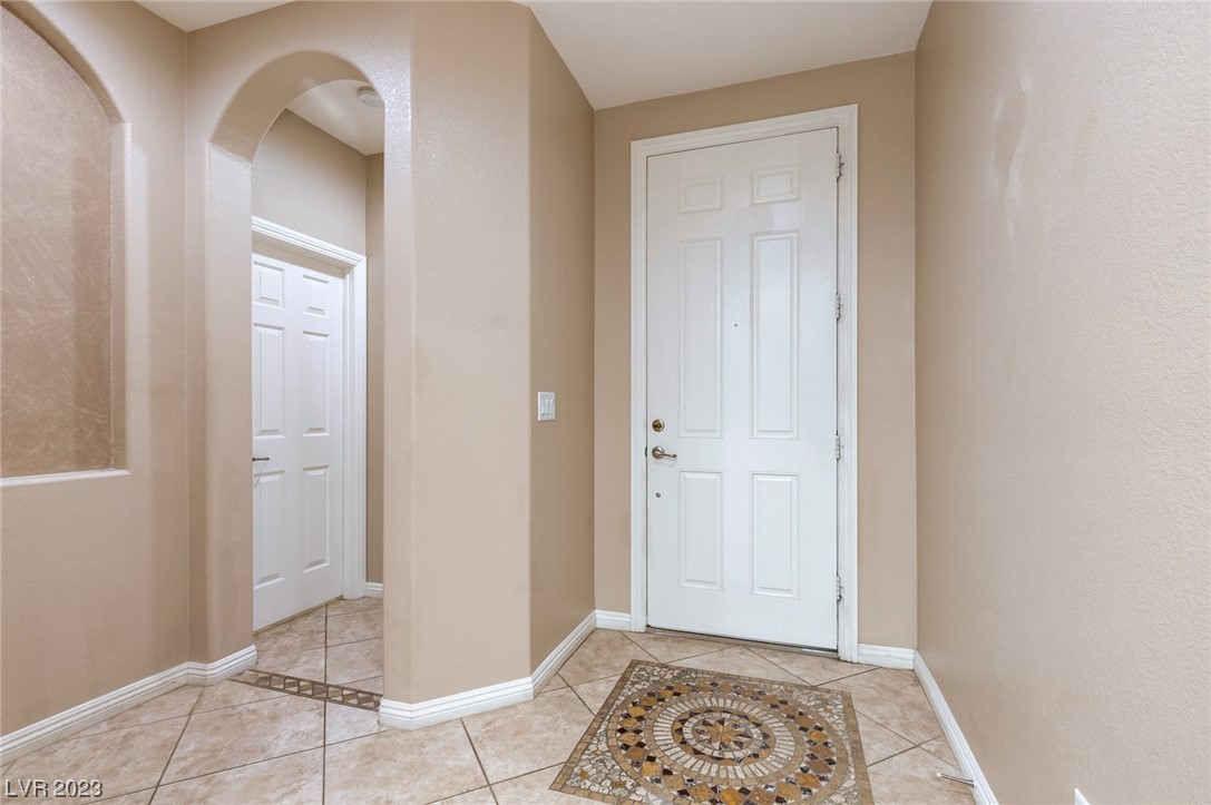 7929 Limestone Arch Avenue