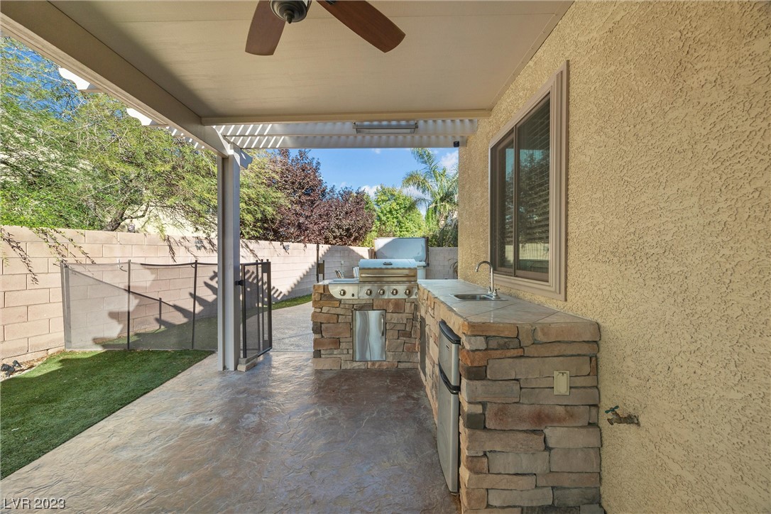 8128 Walnut Roast Way