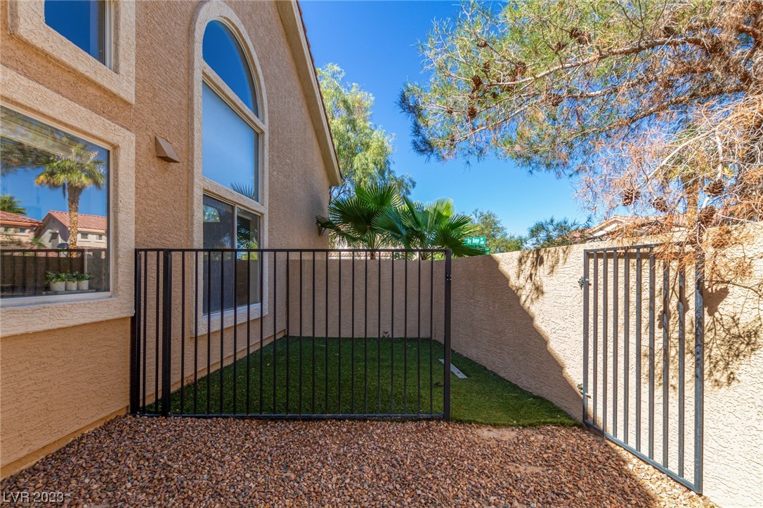 1728 Wandering Winds Way