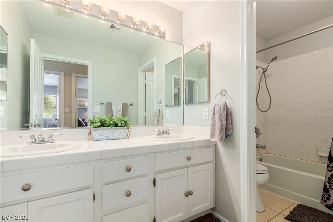 1728 Wandering Winds Way