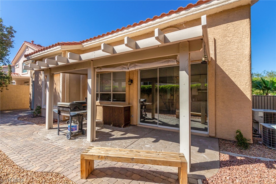 1728 Wandering Winds Way