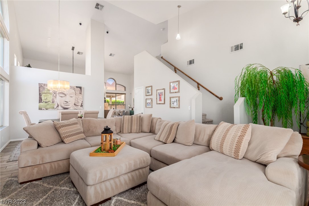 1728 Wandering Winds Way