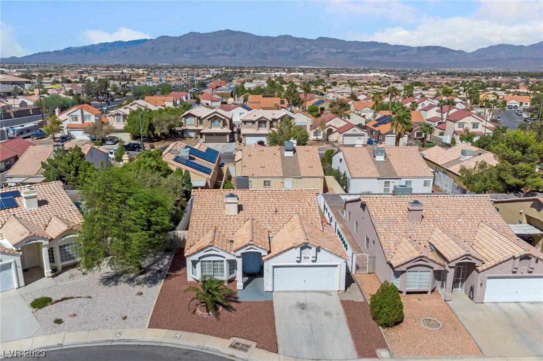 1416 Indian Hedge Drive