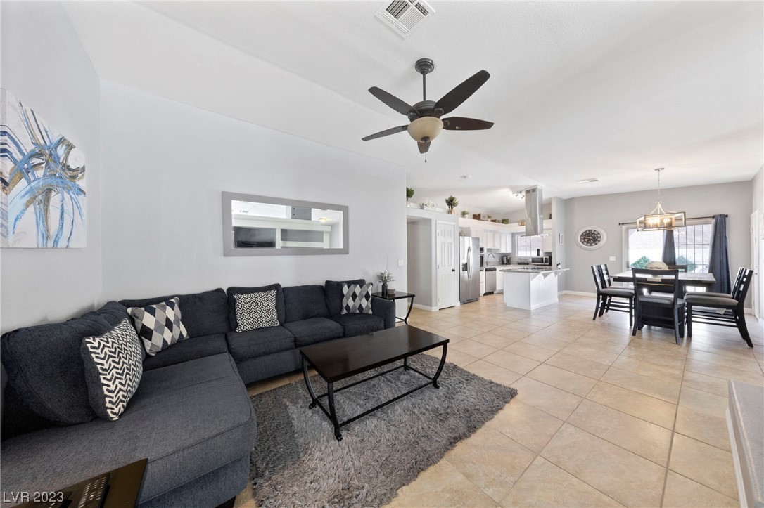 1416 Indian Hedge Drive