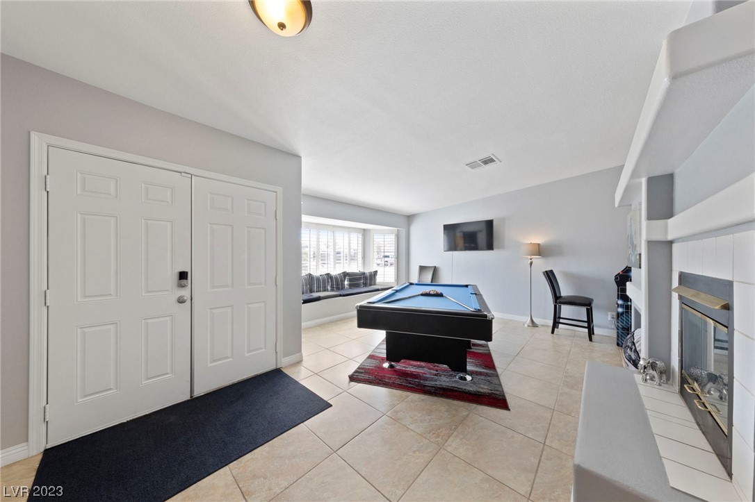 1416 Indian Hedge Drive