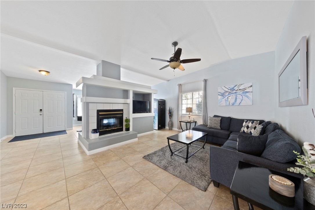 1416 Indian Hedge Drive