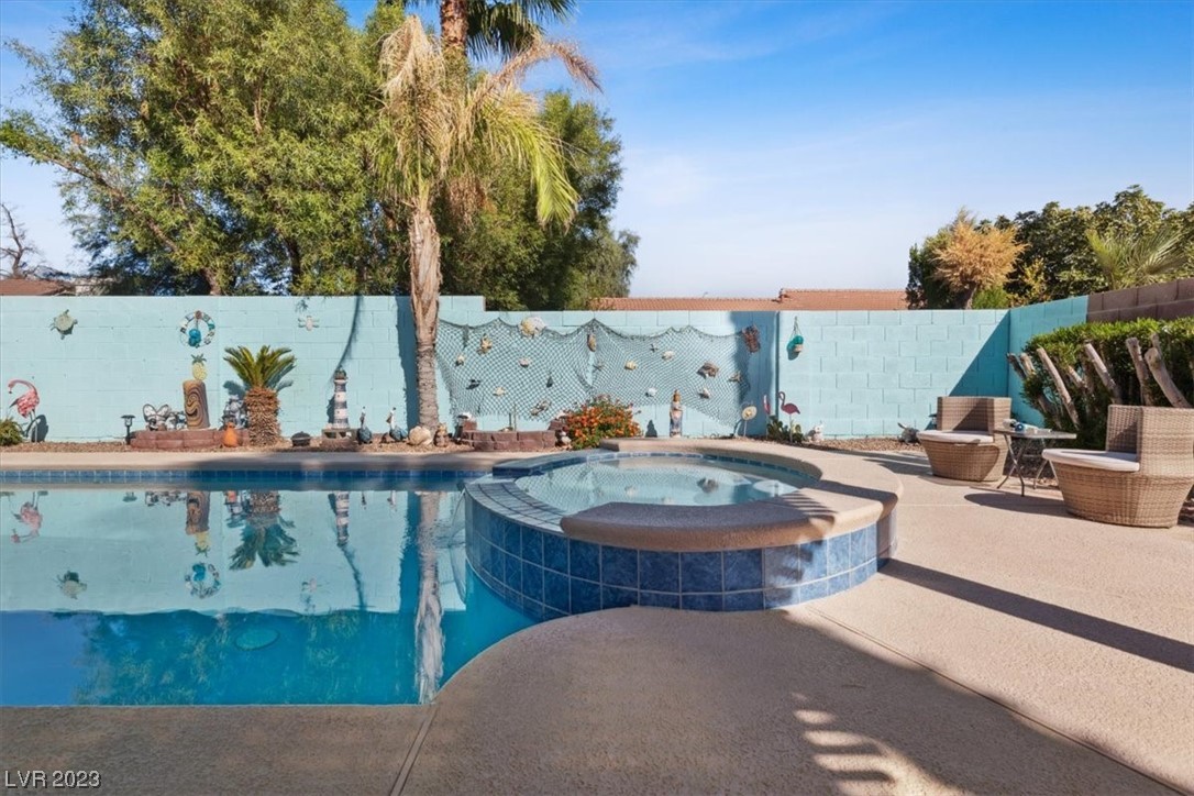 1828 Navarre Lane