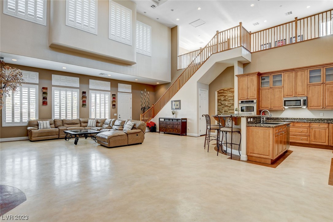 4617 Velvet Crest Lane